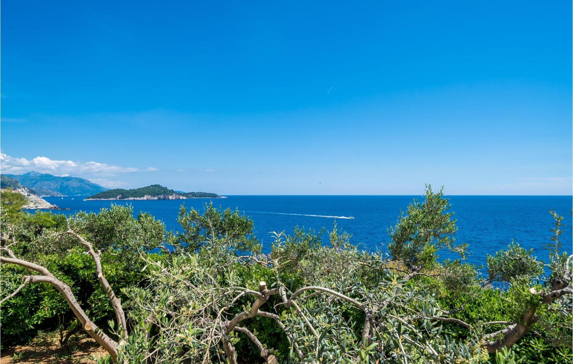 Cozy Apartment In Dubrovnik With House Sea View Kültér fotó